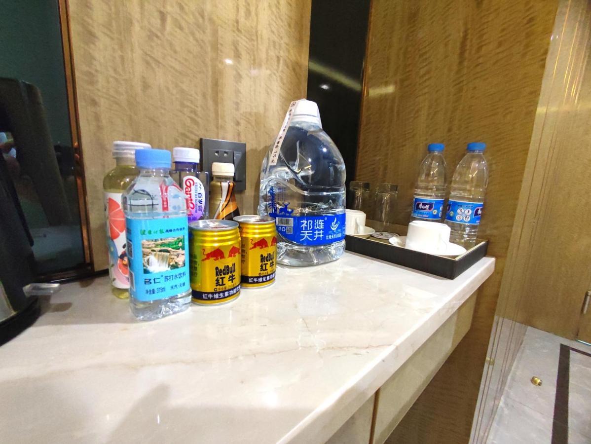 张掖凯瑞酒店 外观 照片